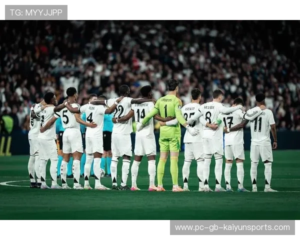 皇马后场断球发起长传，罗德里戈高速突进破门